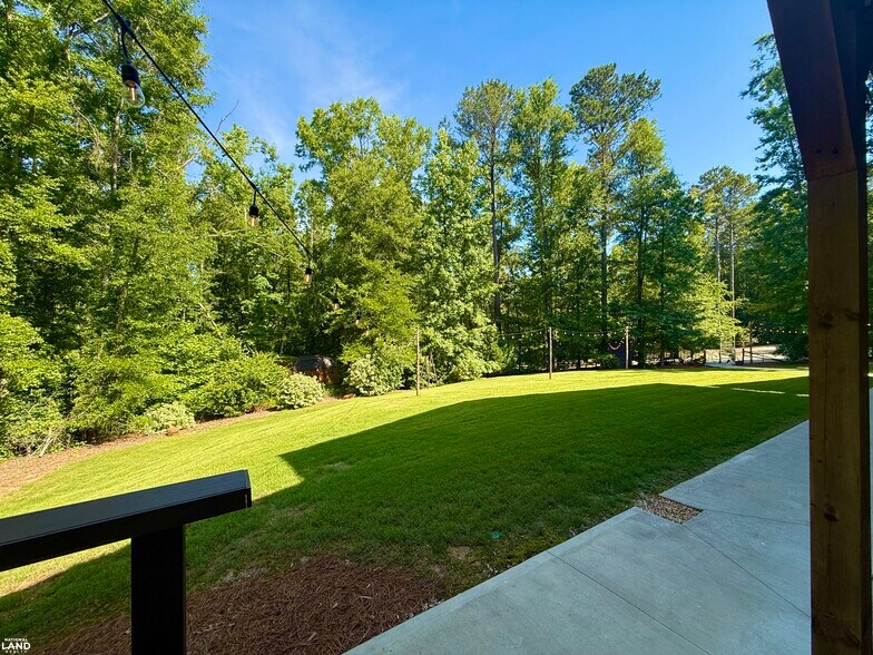 More Photos Of 701 Wingert Road rd, Greenwood Specialty For Sale