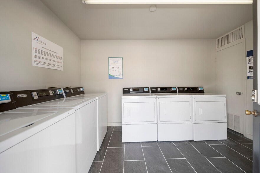 More Photos Of 1108-1114 N Duck St, Stillwater Apartments For Sale