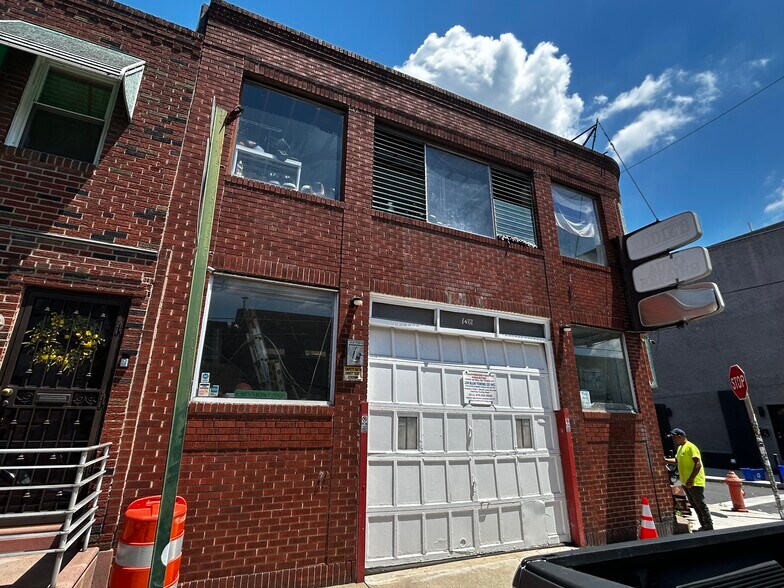 More Photos Of 1209-1211 Mifflin St, Philadelphia Storefront Retail Office For Sale