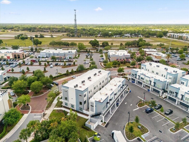 More Photos Of Oviedo On The Park, Oviedo Freestanding For Lease