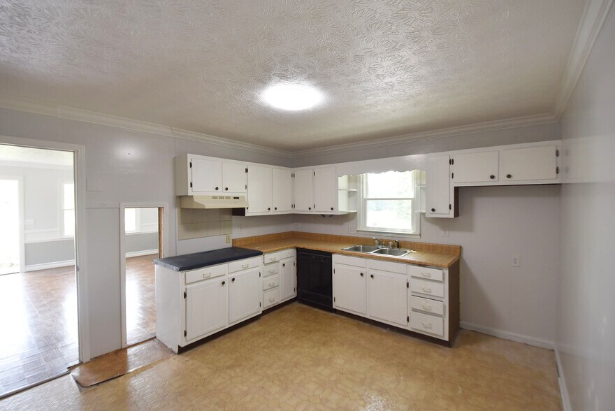 More Photos Of 2180 Highway 34 E, Newnan Medical For Lease