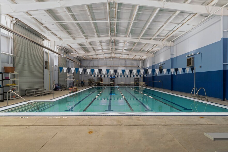 More Photos Of 26447 Hanna Rd, Oak Ridge North Swimming Pool For Sale