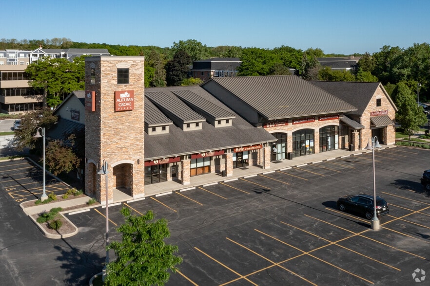 Primary Photo Of 12900-12960 W Bluemound Rd, Elm Grove General Retail For Lease