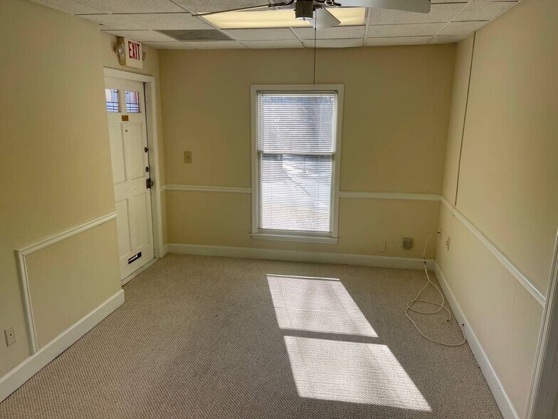 More Photos Of 724-734 Holcomb Bridge Rd, Norcross Loft Creative Space For Sale