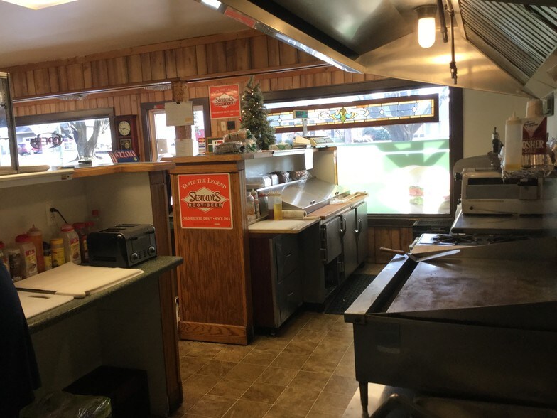 More Photos Of 20 Hillside Ave, Flanders Restaurant For Sale