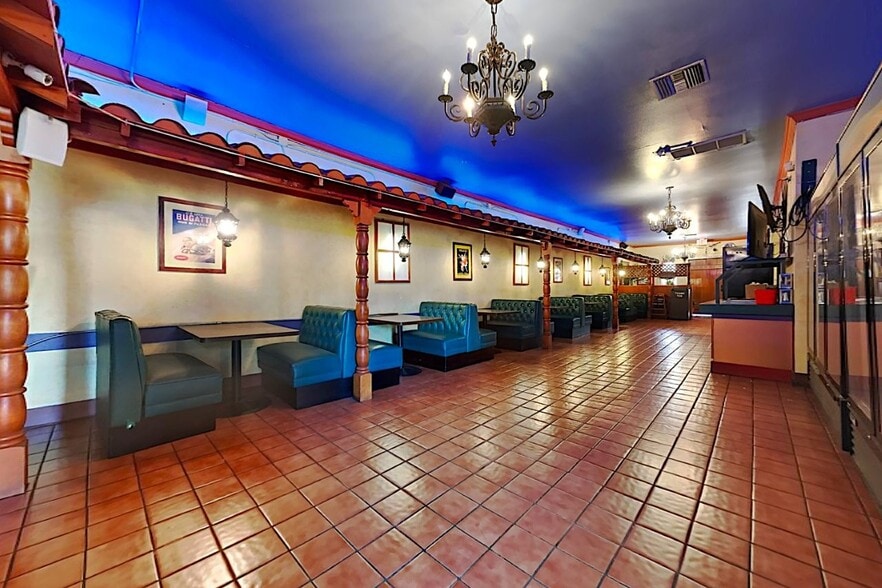 More Photos Of 6176 Atlantic Blvd, Long Beach Restaurant For Sale