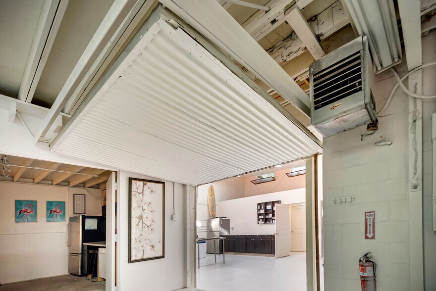 More Photos Of 11915 Inglewood Ave, Hawthorne Medical For Sale