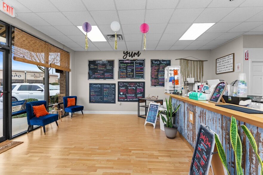 More Photos Of 109 Harmony Crossing, Eatonton Storefront Retail Office For Sale