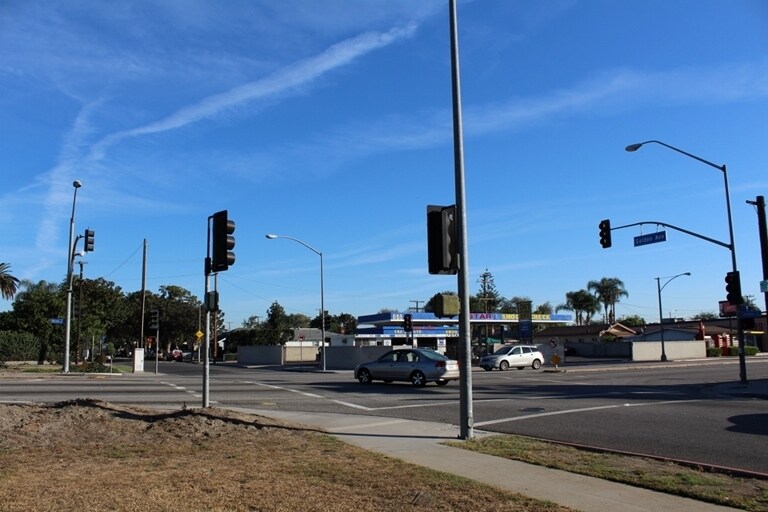 More Photos Of 855 W Willow St, Long Beach Auto Repair For Sale