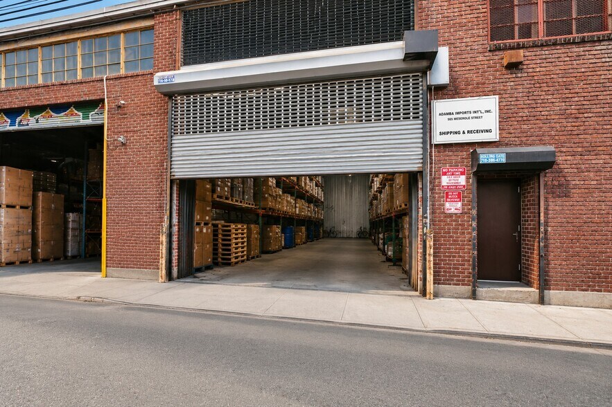 More Photos Of 585 Meserole St, Brooklyn Warehouse For Sale