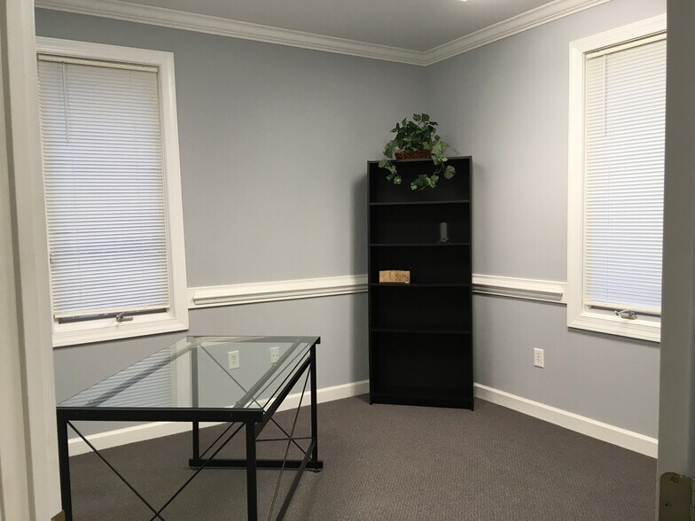 More Photos Of 543 Keisler Dr, Cary Office For Lease