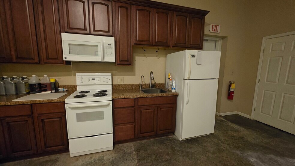 More Photos Of 5904 N County Road 1150, Midland Industrial For Sale