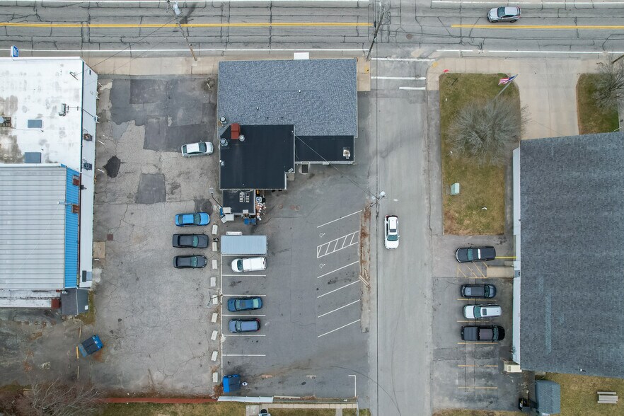 More Photos Of 77-79 Main Rd, Tiverton Restaurant For Sale