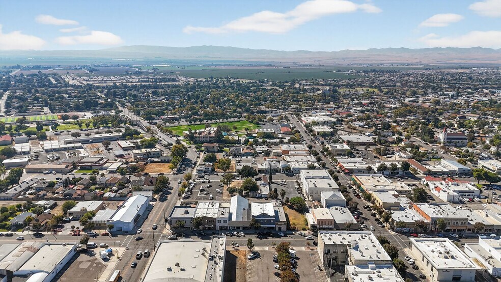 More Photos Of 631-637 I St, Los Banos Apartments For Sale