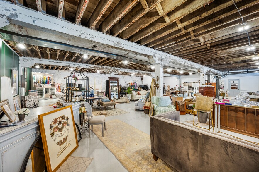 More Photos Of 107 13th St, Lynchburg Warehouse For Sale