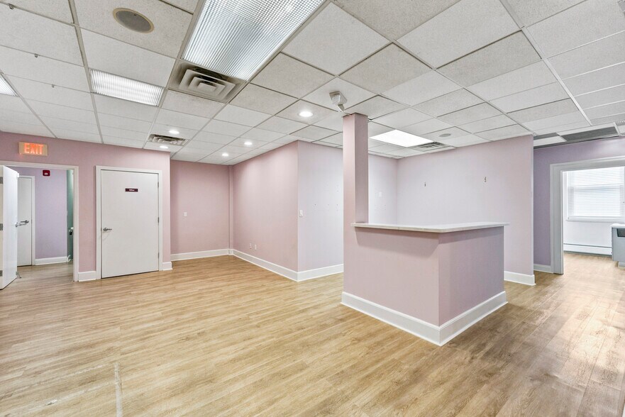 More Photos Of 89 Valley Rd, Montclair Medical For Sale