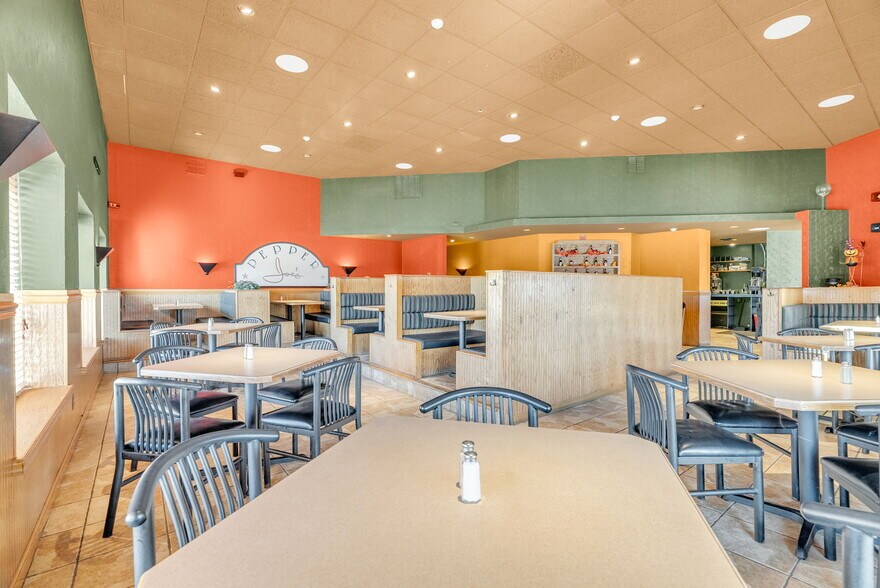 More Photos Of 119 Clinton Ave, Saint Clair Restaurant For Sale