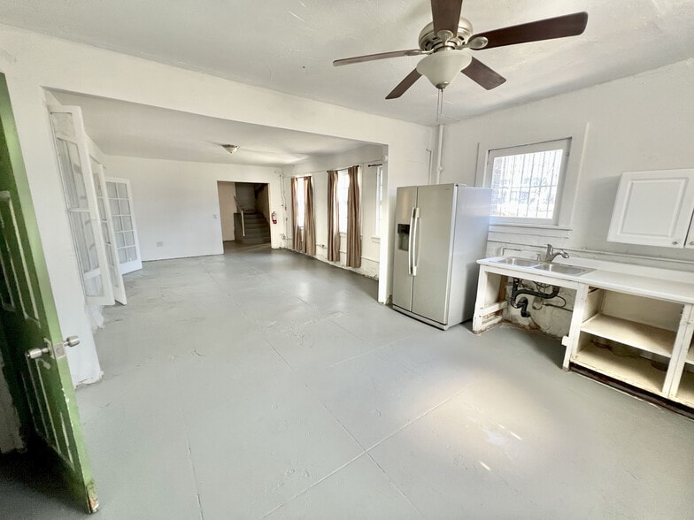 More Photos Of 606 E 6th St, Los Angeles Loft Creative Space For Sale