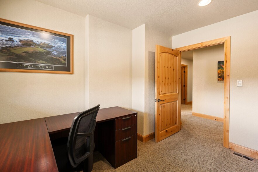 More Photos Of 350 N Pine St, Woodland Park Medical For Sale