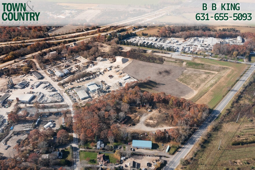 More Photos Of 1843 Middle Rd, Calverton Land For Sale