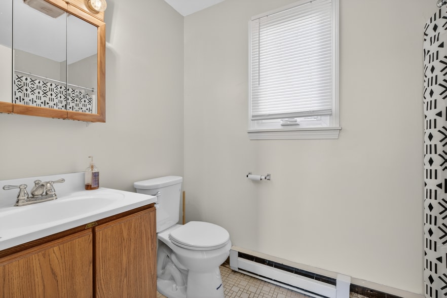 More Photos Of 2053 Memorial Dr, Chicopee Apartments For Sale