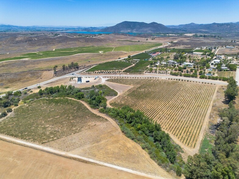 More Photos Of 36051 E Benton Rd, Temecula Winery Vineyard For Sale