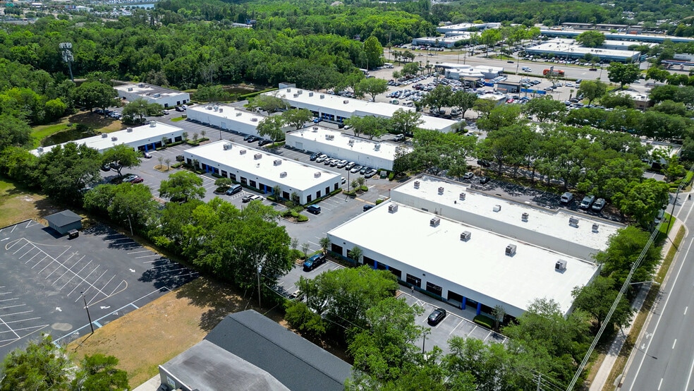 More Photos Of 5776 Hoffner Ave, Orlando Unknown For Lease