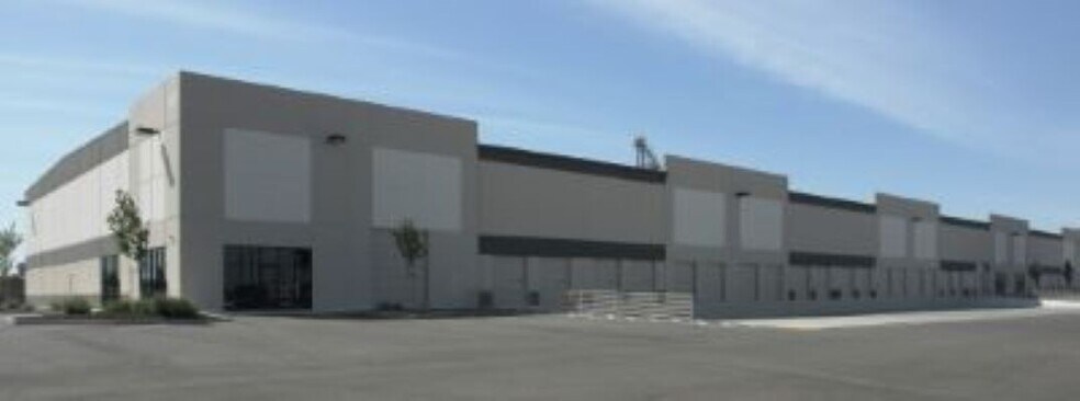 More Photos Of 3837 Producers Dr, Stockton Warehouse For Lease
