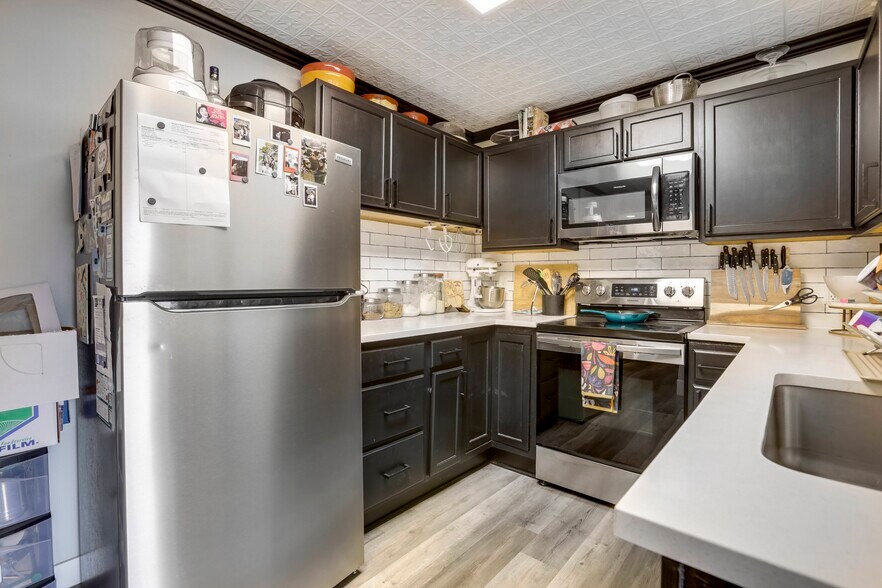 More Photos Of 2520 W 65th Pl, Denver Apartments For Sale