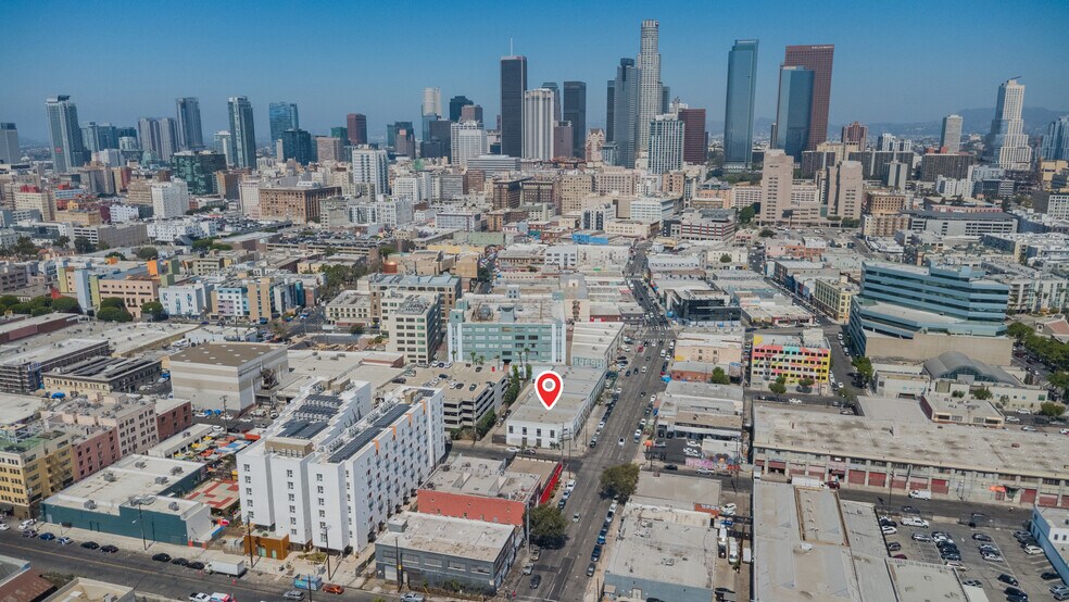 More Photos Of 462-472 E 4th St, Los Angeles General Retail For Sale