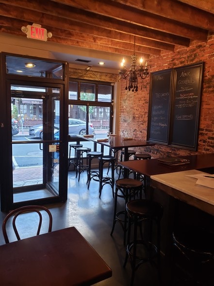 More Photos Of 225-227 Summer St, Stamford Restaurant For Lease