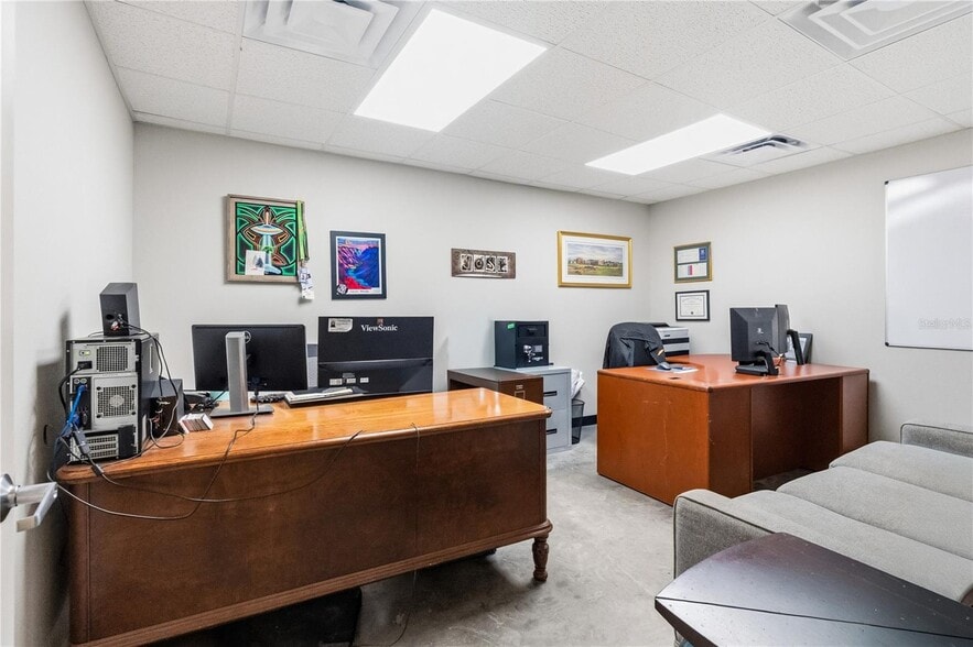 More Photos Of 15617 Old US Highway 441, Tavares Warehouse For Lease
