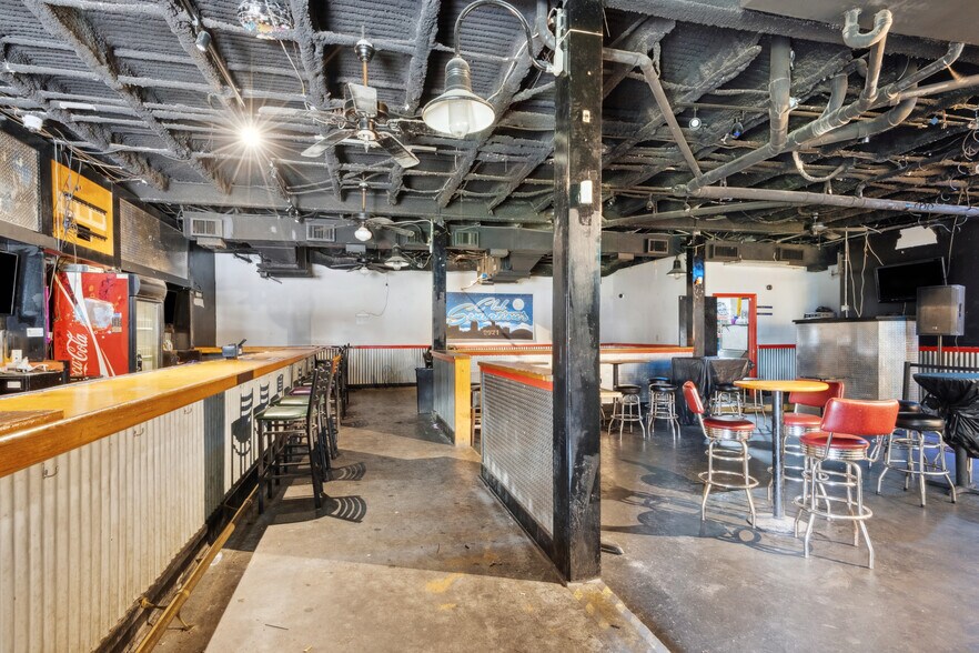 More Photos Of 3408 28th St, Metairie Storefront Retail Residential For Sale