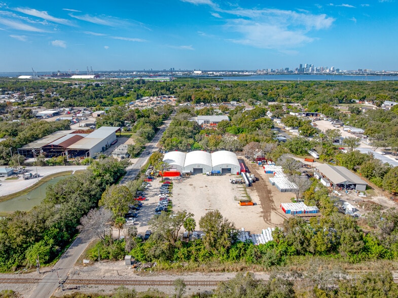 More Photos Of 2032 S 51st St, Tampa Warehouse For Sale