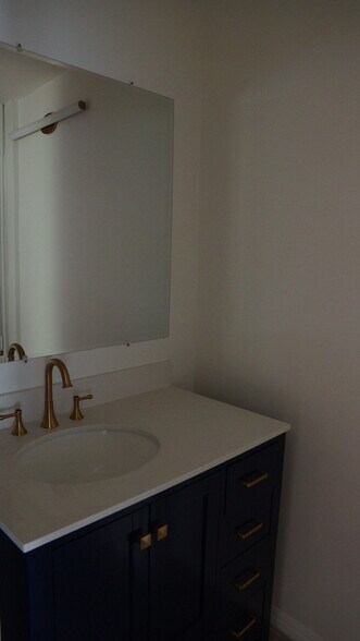 More Photos Of 1850-1854 Hillhurst Ave, Los Angeles Restaurant For Sale