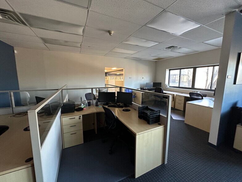 More Photos Of 301 Fields Ln, Brewster Village Research And Development For Lease