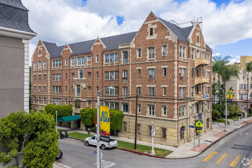 More Photos Of 601 N Rossmore Ave, Los Angeles Apartments For Sale
