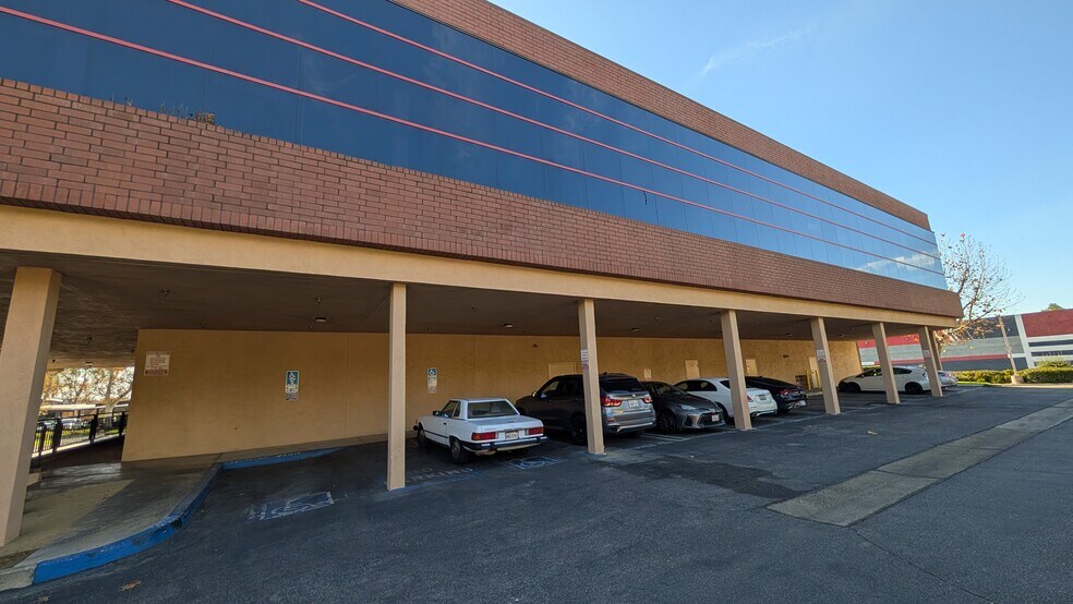 More Photos Of 299 W Foothill Blvd, Upland Medical For Sale
