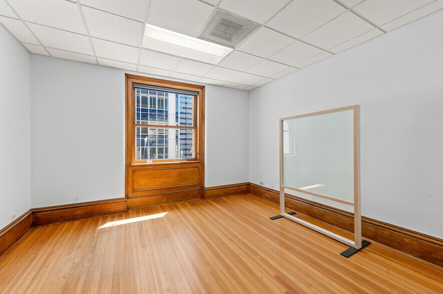 More Photos Of 730 17th St, Denver Office For Sale