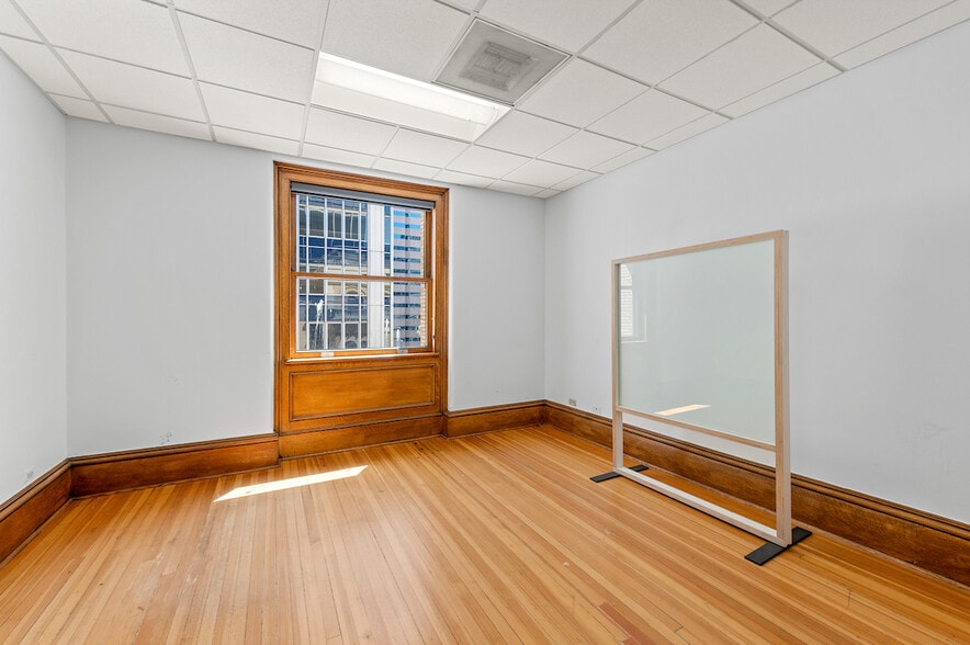 More Photos Of 730 17th St, Denver Office For Sale
