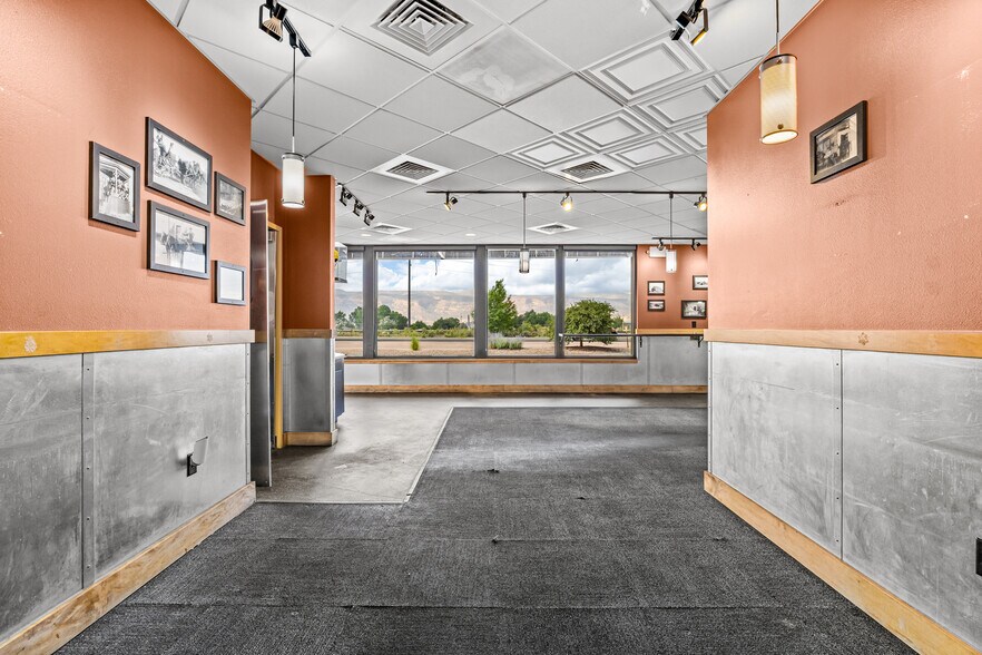 More Photos Of 1041 Highway 6 And 50, Fruita Fast Food For Sale