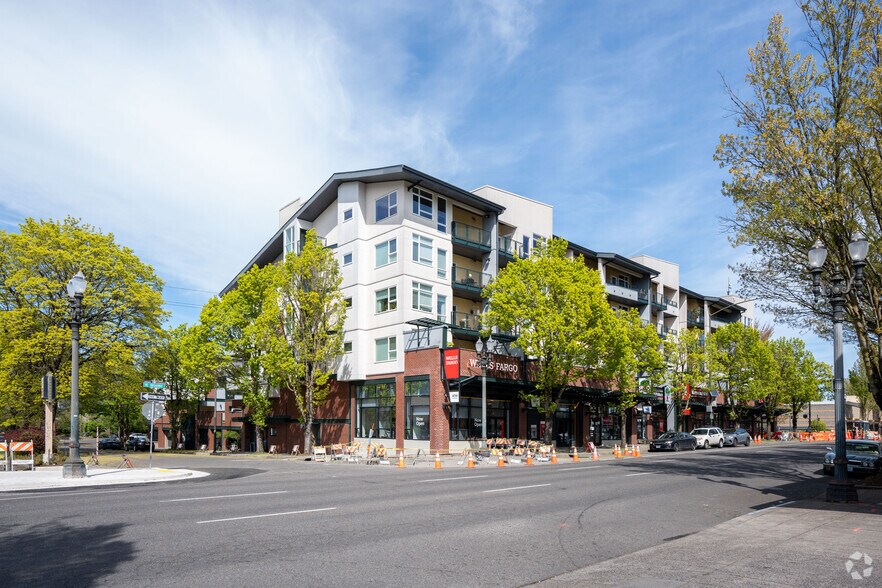 More Photos Of 1111-1139 NE Broadway St, Portland Apartments For Sale