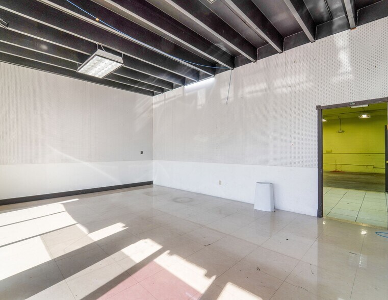 More Photos Of 7227 Bird Rd, Miami Storefront For Sale