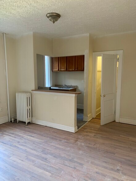 More Photos Of 37-39 Charter Oak Pl, Hartford Apartments For Sale