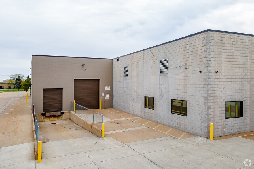 More Photos Of 7200 Miller Dr, Warren Research And Development For Lease