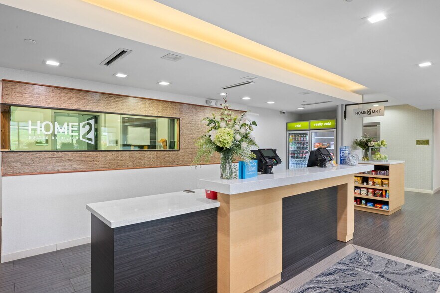 More Photos Of 5401 SW Loop 820, Fort Worth Hotel For Sale