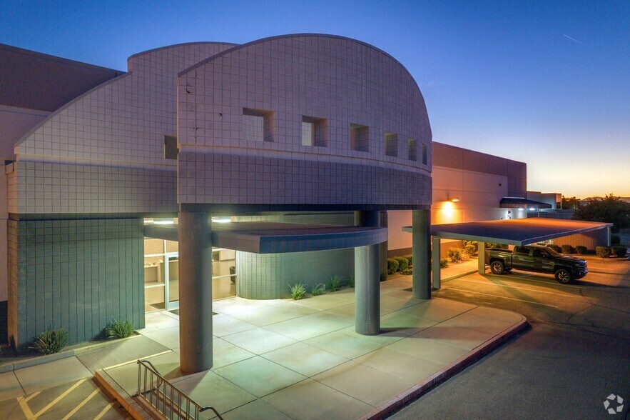 Primary Photo Of 900 N Fiesta Blvd, Gilbert Manufacturing For Lease