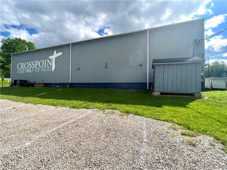 More Photos Of 550 W George St, Carmichaels Religious Facility For Sale