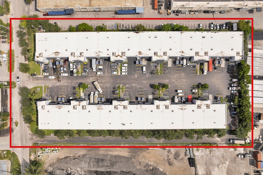 More Photos Of 5055 NW 74th Ave, Miami Warehouse For Lease