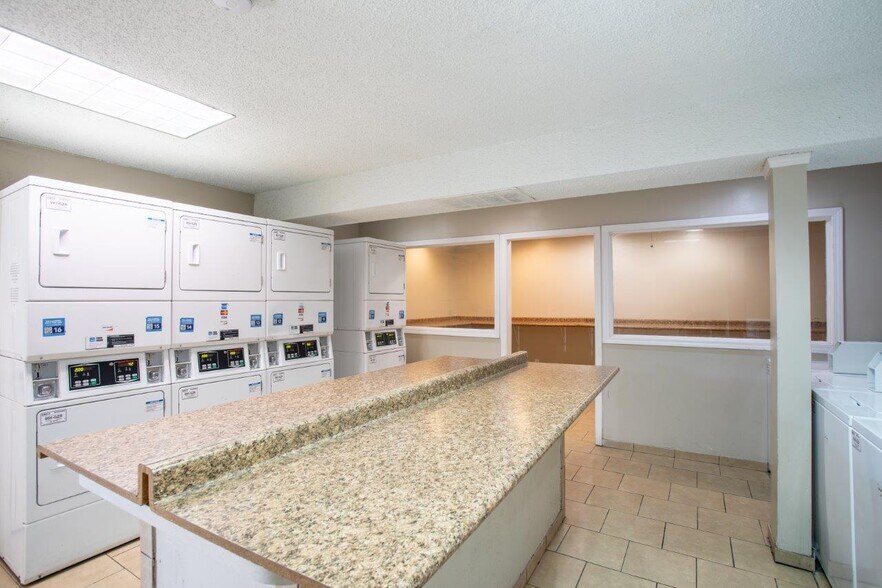 More Photos Of 1150 Vultee Blvd, Nashville Apartments For Sale